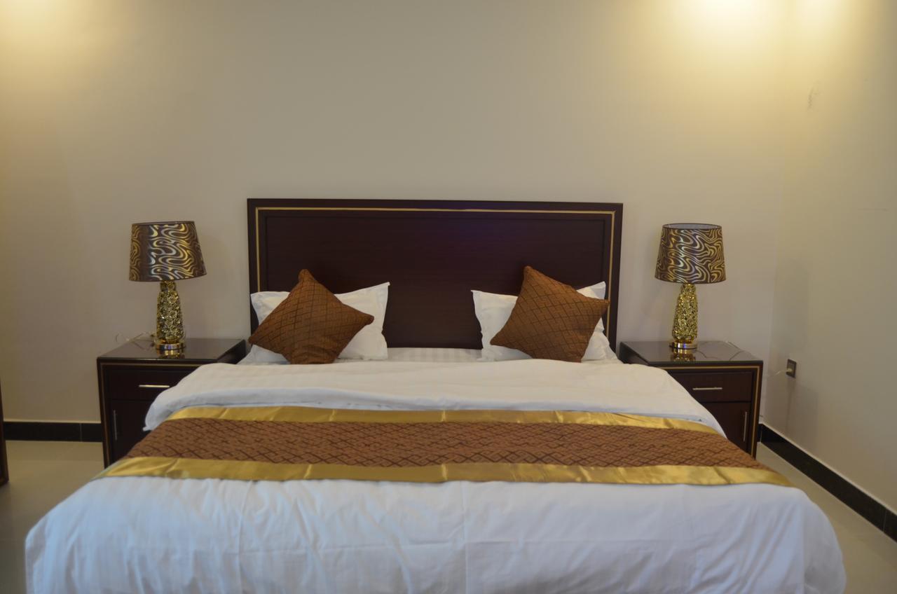 Almanzel Althahabi Aparthotel 담맘 외부 사진