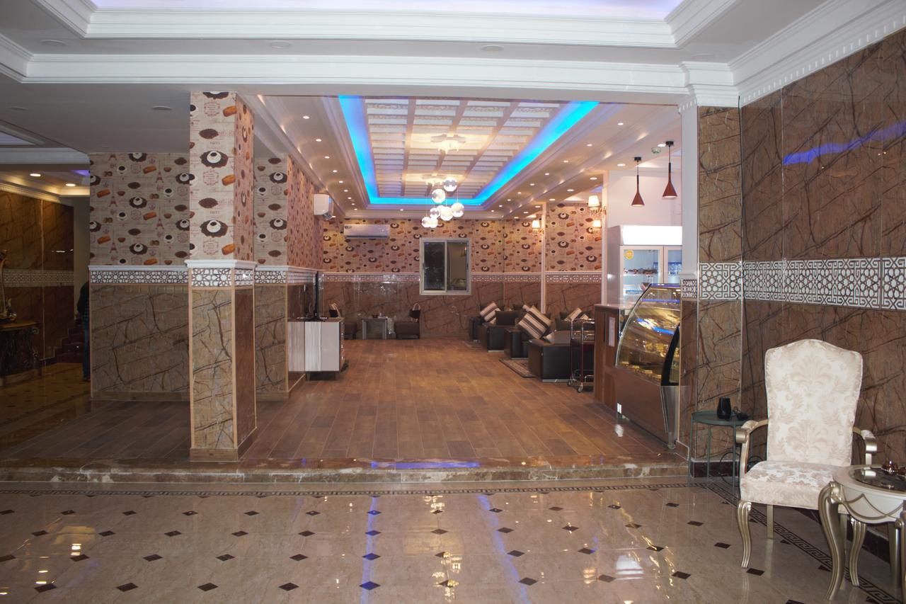 Almanzel Althahabi Aparthotel 담맘 외부 사진