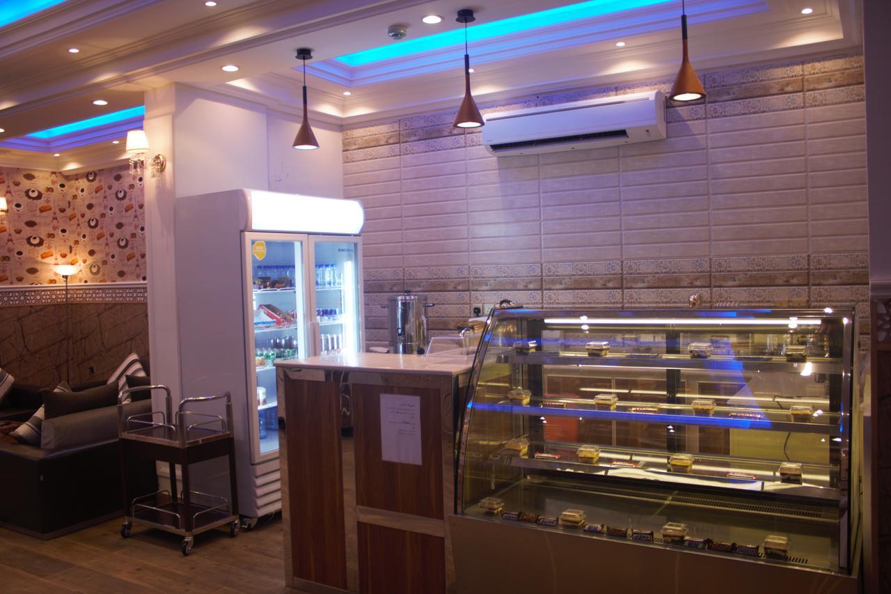 Almanzel Althahabi Aparthotel 담맘 외부 사진